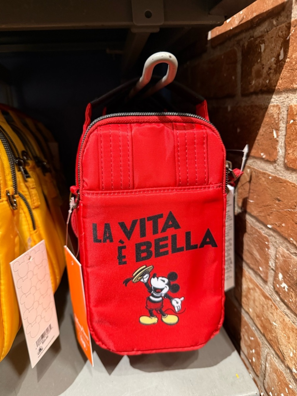 Disney Lug Minnie Mouse Crossbody/Convertible Bag 🆕 Disney Parks - Picture 7 of 7
